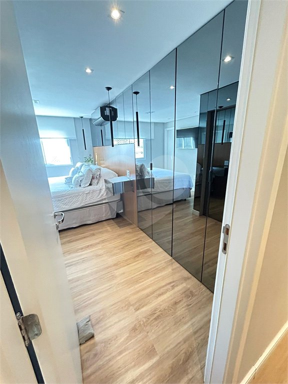 Apartamento à venda com 3 suítes em Barra Funda, São Paulo, SP