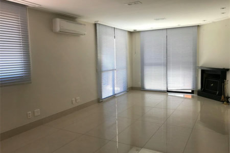 Apartamento à venda com 3 quartos, sendo 1 suíte, em Vila Andrade, São Paulo, SP