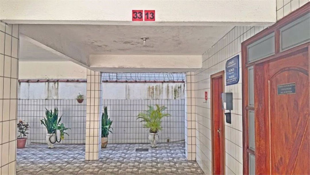 Apartamento Residencial à venda, Vila Guilhermina, Praia Grande - AP0381.