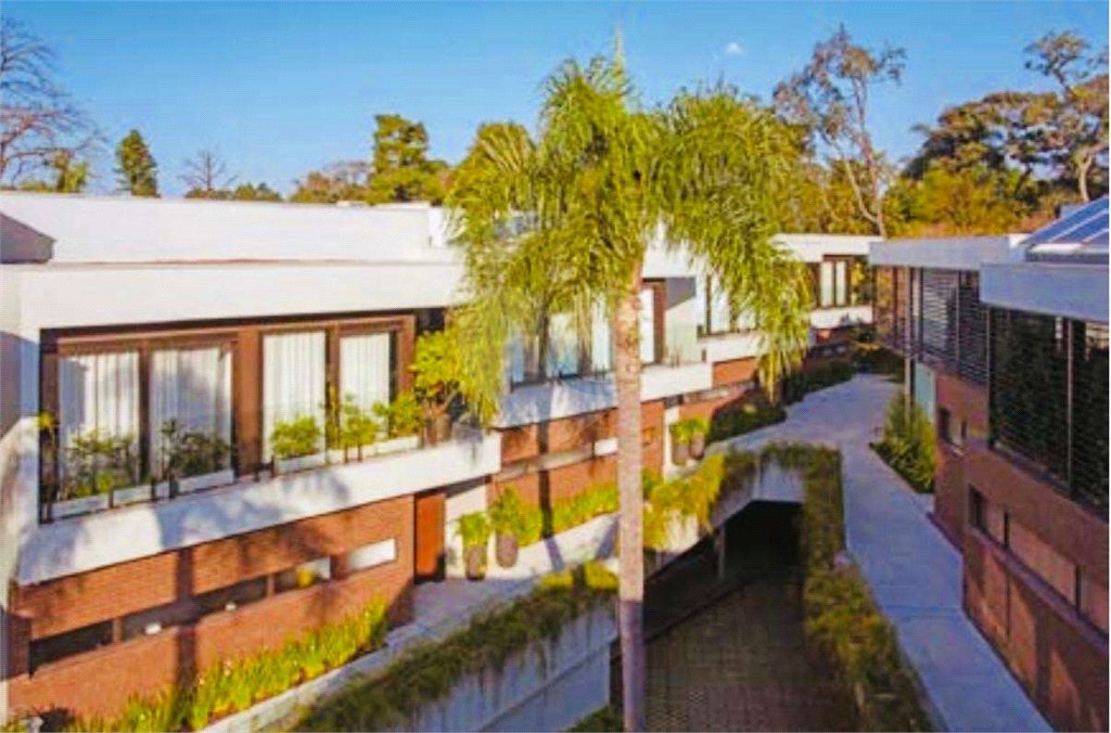 Casa à venda com 3 suítes no condomínio Casas Oás, São Paulo - SP
