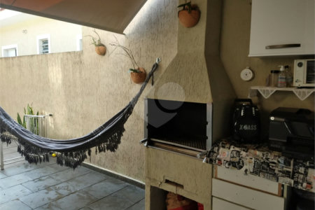 Casa à venda com 3 quartos, sendo 1 suíte, em Jardim Peri, São Paulo, SP
