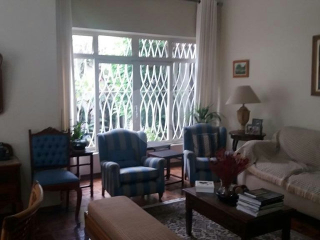 Sobrado à venda com 4 quartos, sendo 1 suíte,  em Santana, São Paulo, SP
