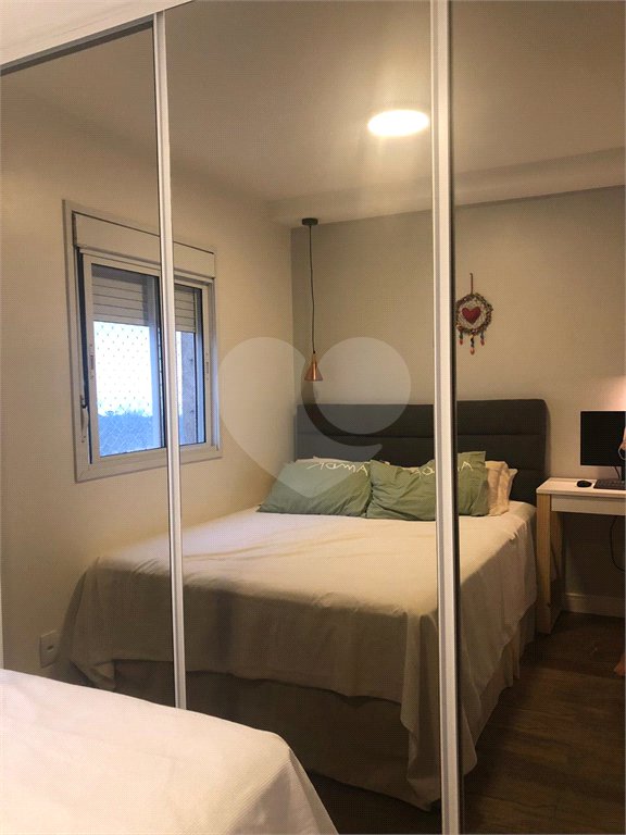 Apartamento à venda com 3 quartos, sendo 1 suíte, em Jardim Parque Morumbi, São Paulo, SP