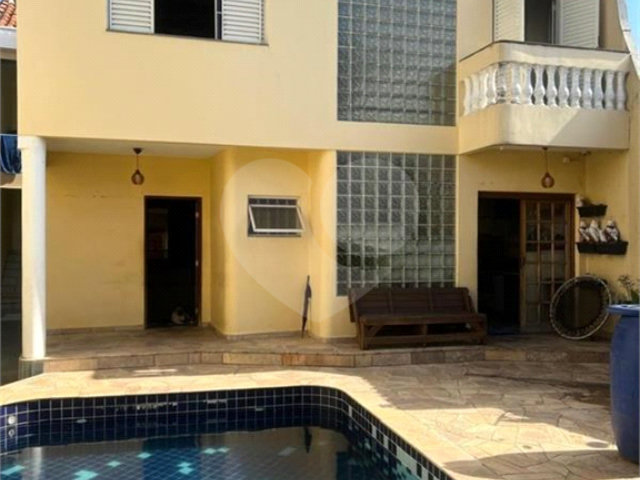 Sobrado à venda com 5 quartos, sendo 2 suítes,  em Imirim, São Paulo, SP