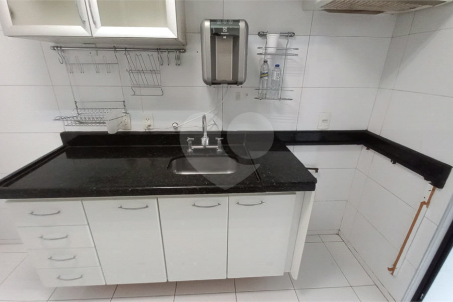 Apartamento à venda com 3 quartos, sendo 1 suíte,  em Butantã, São Paulo, SP