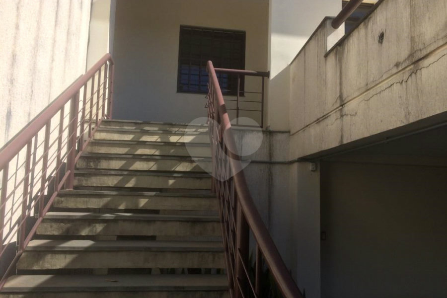 Sobrado à venda com 4 quartos, sendo 3 suítes, em Tremembé, São Paulo, SP