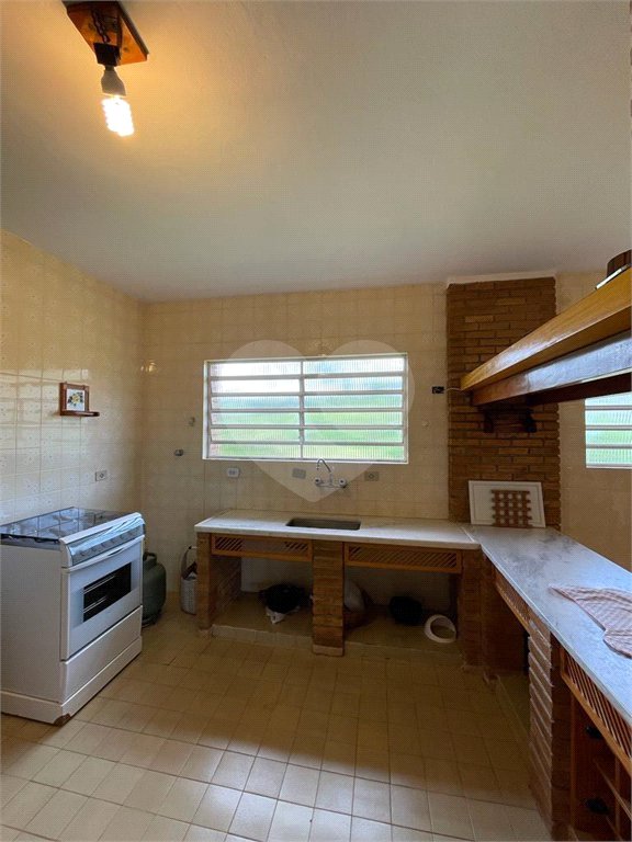 Sítio à venda com 3 quartos, sendo 1 suíte, em Jardim Estância Brasil, Atibaia, SP