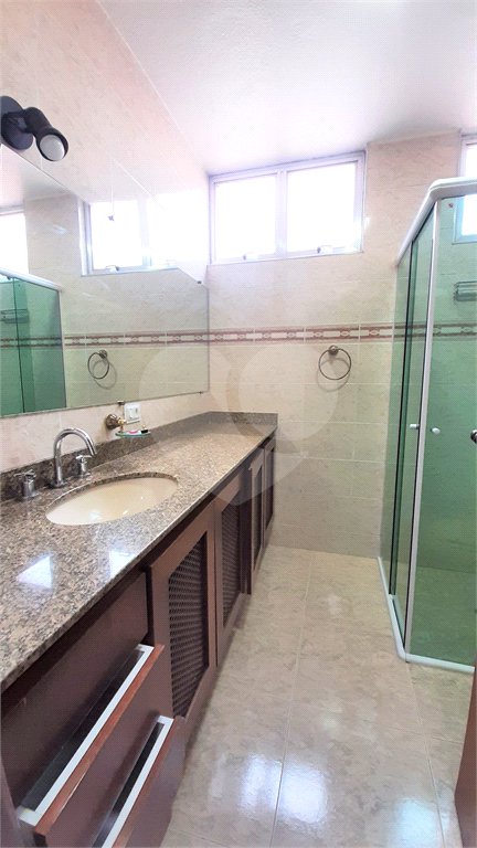 Casa à venda com 3 quartos, sendo 1 suíte, em Chácara Santo Antônio (zona Sul), São Paulo, SP