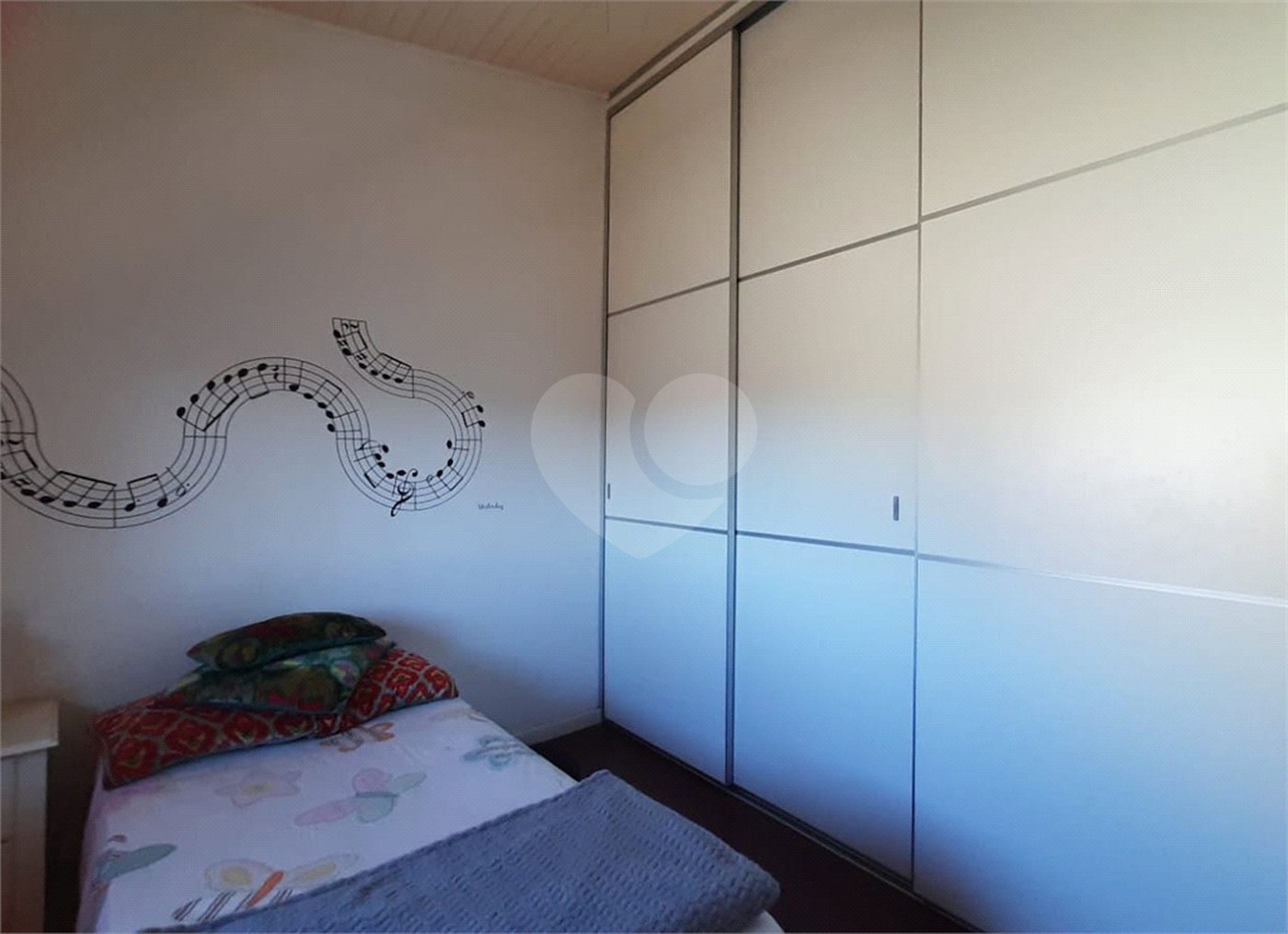 Casa à venda ou para alugar com 4 quartos, sendo 2 suítes, em City América, São Paulo, SP