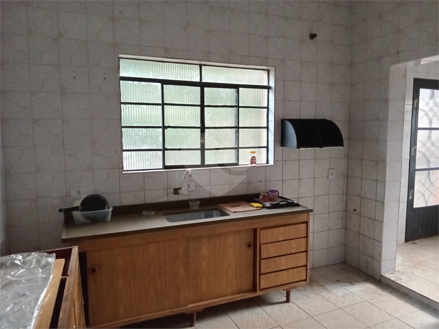 Casa à venda com 2 quartos, sendo 1 suíte, no condomínio Mirante da Mantiqueira I, Mairiporã - SP