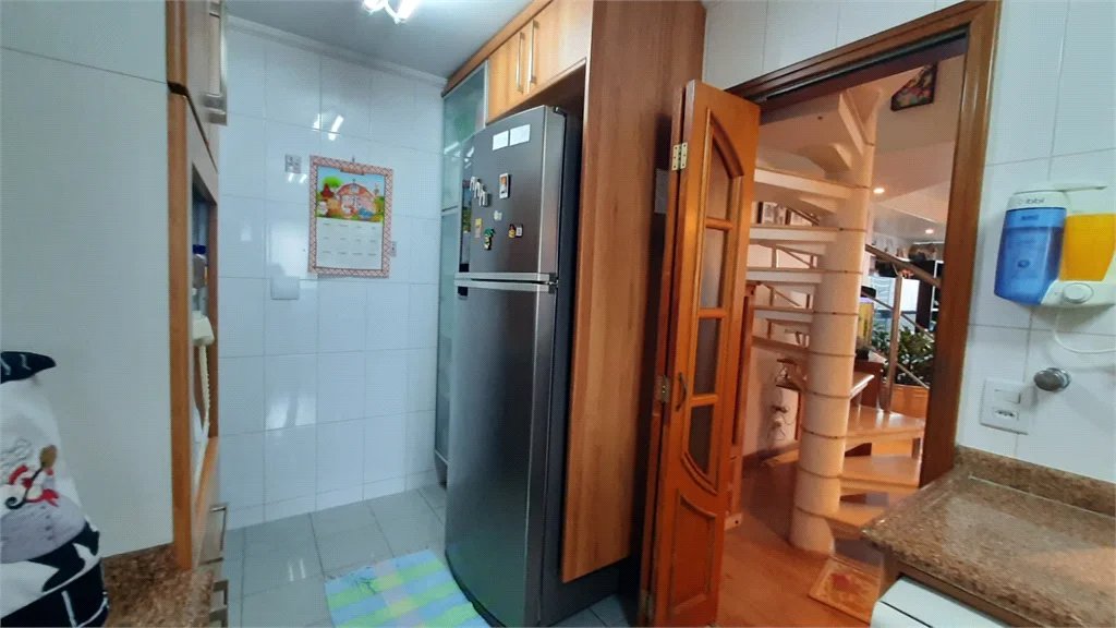 Cobertura à venda com 3 quartos, sendo 2 suítes,  em Bela Aliança, São Paulo, SP
