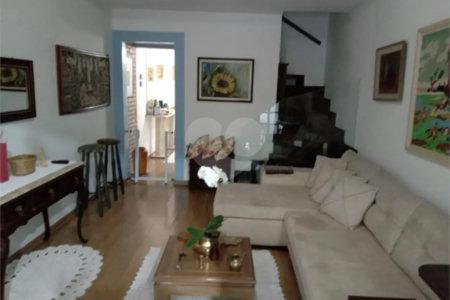 Sobrado à venda com 3 quartos em Jardim Trussardi, São Paulo, SP