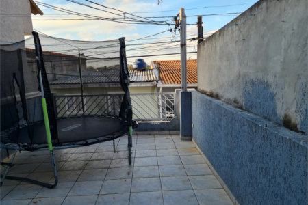 Casa à venda com 3 quartos em Jardim das Esmeraldas, São Paulo, SP