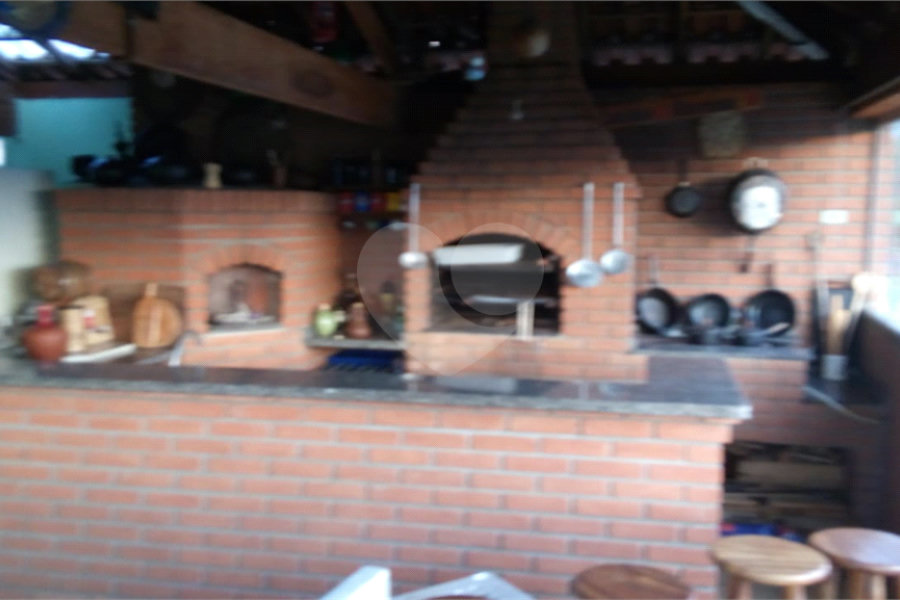 Sobrado à venda com 5 quartos, sendo 1 suíte, em Parada Inglesa, São Paulo, SP