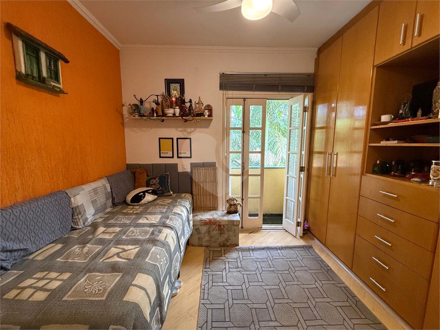 Casa à venda com 2 suítes no condomínio Village Palmas, São Paulo - SP