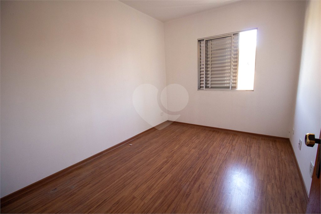 Apartamento à venda com 3 quartos, sendo 1 suíte, no Centro, São Roque, SP