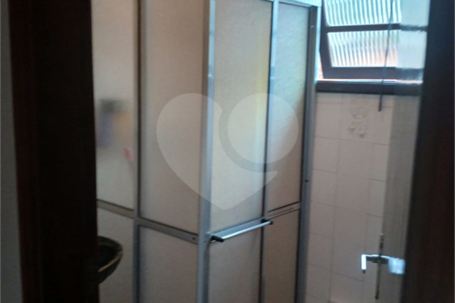 Sobrado à venda com 3 quartos, sendo 1 suíte,  em Tremembé, São Paulo, SP