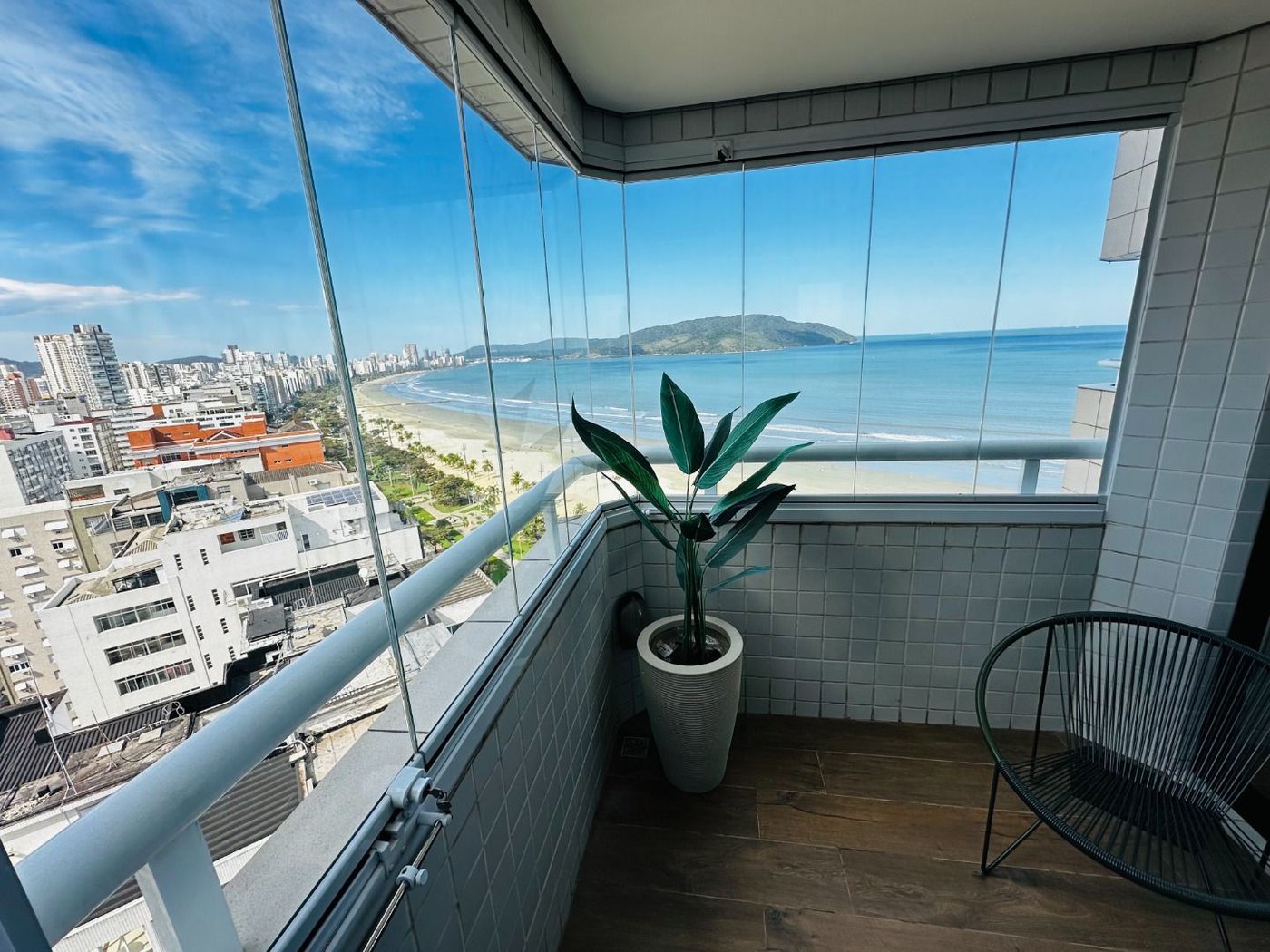 Flat com 1 dormitório para alugar, 43 m² por R$ 7.500,00/mês - Boqueirão - Santos/SP