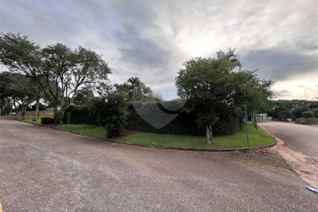 Casa à venda com 5 quartos, sendo 2 suítes, em Parque Residencial Colina das Estrelas, Tatuí, SP