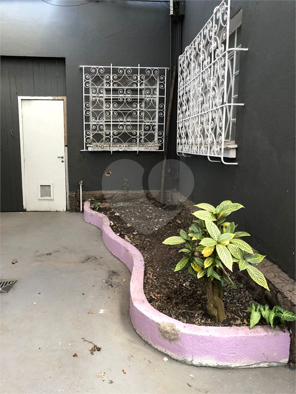 Casa à venda com 10 quartos em Santana, São Paulo, SP