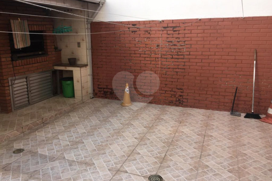 Sobrado à venda ou para alugar com 3 quartos, sendo 1 suíte, em Anália Franco, São Paulo, SP