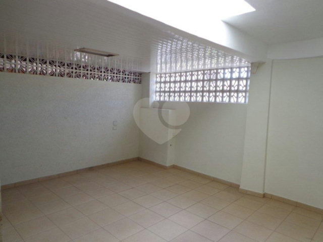 Sobrado à venda com 3 quartos, sendo 1 suíte,  em Vila Nova Cachoeirinha, São Paulo, SP