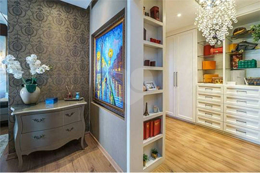 Apartamento à venda com 4 suítes em Santa Terezinha, São Paulo, SP