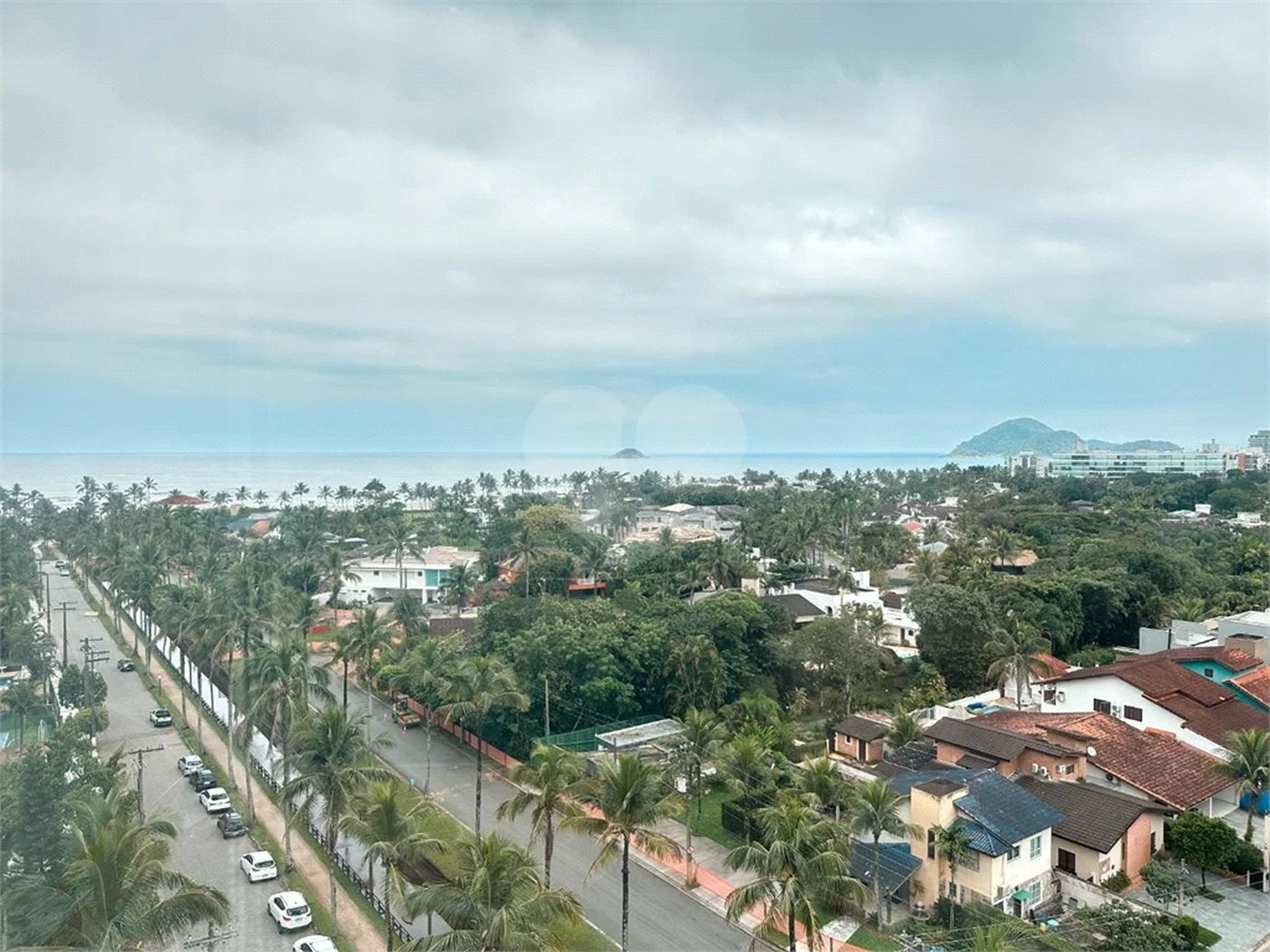 Cobertura à venda com 4 quartos, sendo 2 suítes,  em Riviera de São Lourenço, Bertioga, SP
