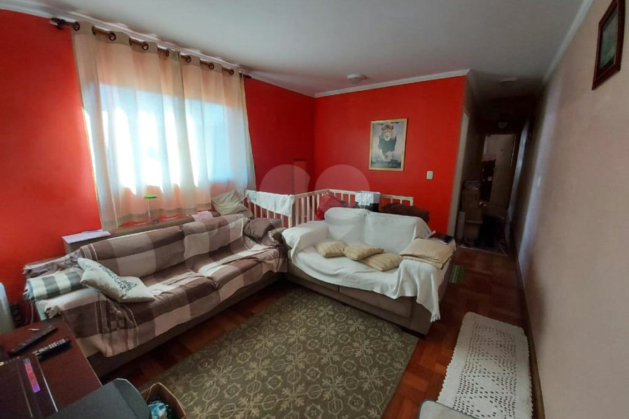 Sobrado à venda com 3 quartos, sendo 1 suíte,  em Vila Mazzei, São Paulo, SP