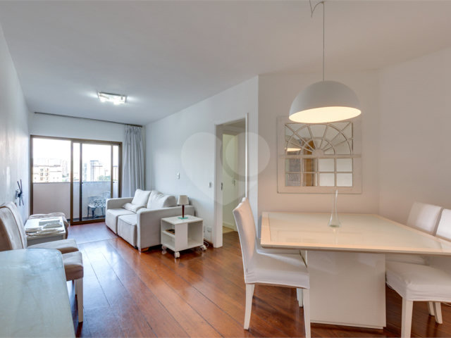 Apartamento à venda ou para alugar com 3 quartos, sendo 1 suíte,  em Alto da Boa Vista, São Paulo, SP