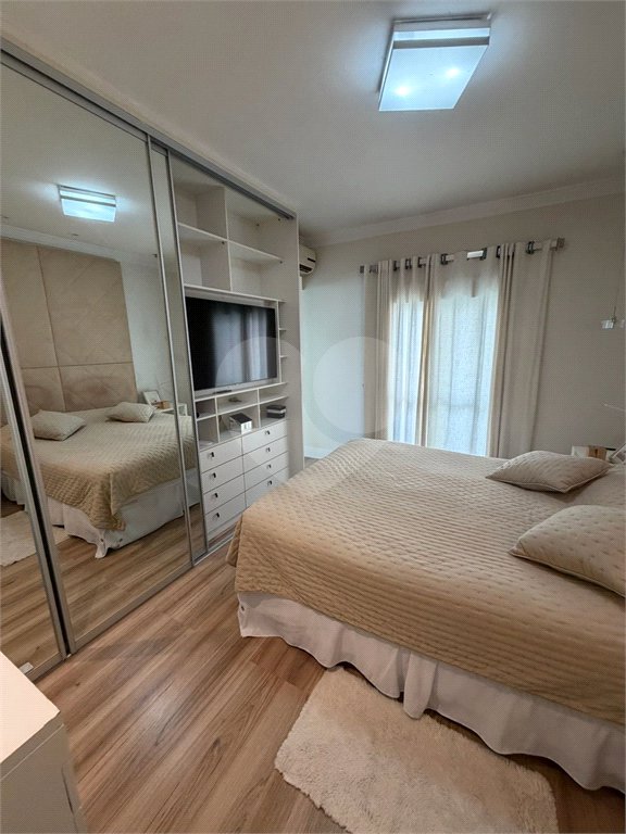 Triplex à venda com 4 suítes em Santa Teresinha, São Paulo, SP