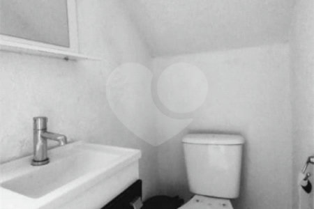 Casa à venda com 3 quartos, sendo 1 suíte, em Itaquera, São Paulo, SP