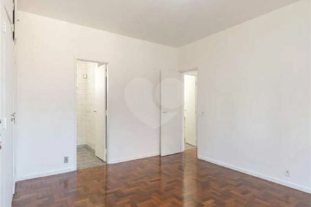 Apartamento à venda com 4 quartos, sendo 1 suíte, em Pinheiros, São Paulo, SP