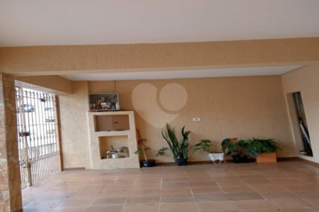 Casa à venda com 4 quartos em Vila Ré, São Paulo, SP