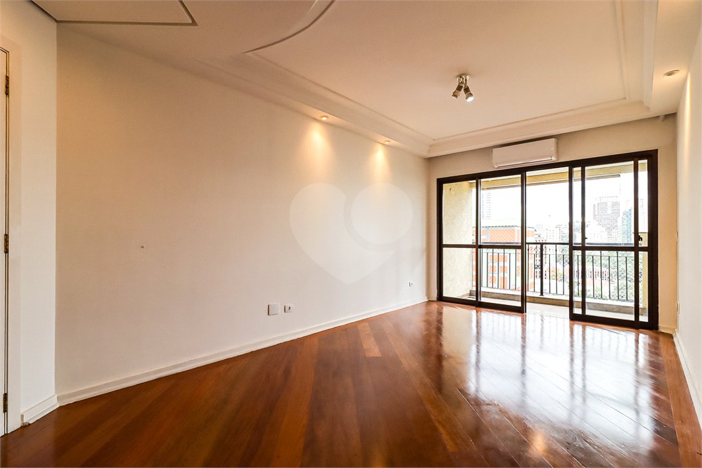 Apartamento à venda com 4 quartos, sendo 3 suítes, em Brooklin Paulista, São Paulo, SP