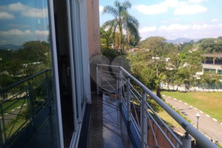 Casa à venda com 5 suítes em Arujázinho I, Ii e Iii, Arujá, SP