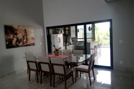 Casa à venda com 3 suítes no condomínio Residencial Milano, Indaiatuba - SP