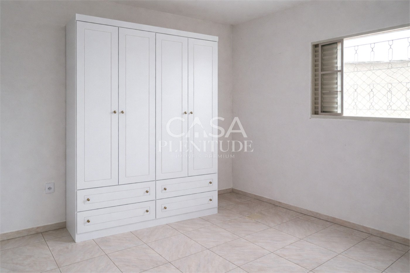 Sobrado à venda com 3 quartos em Jardim Califórnia, Sorocaba, SP