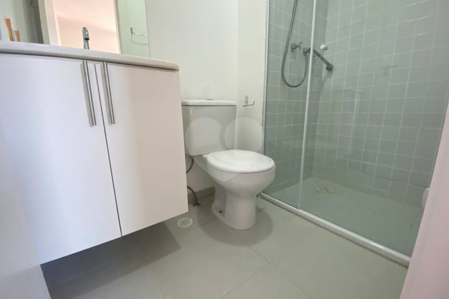 Apartamento à venda ou para alugar com 2 quartos, sendo 1 suíte, em Condomínio Granja Viana Ii, Cotia, SP