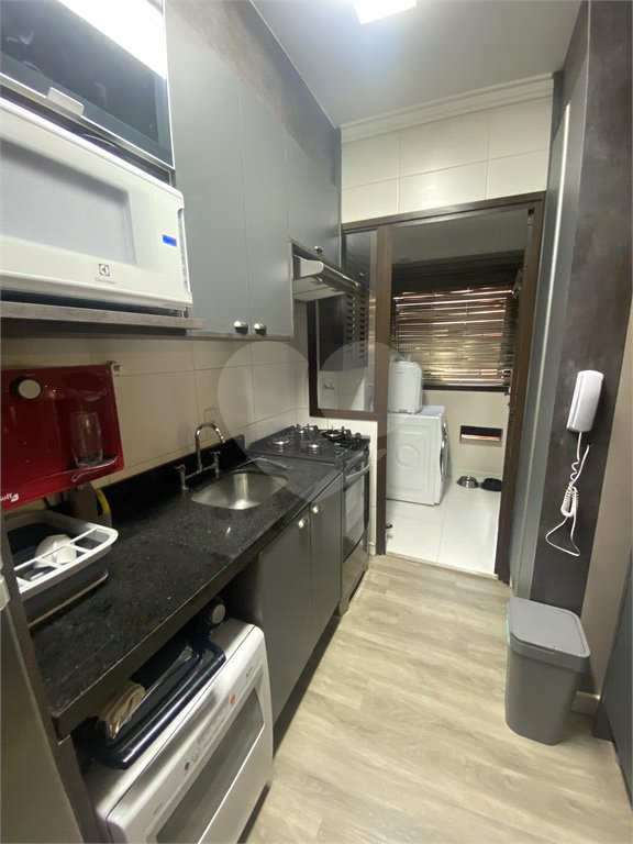 Apartamento à venda com 2 quartos, sendo 1 suíte,  em Vila Monumento, São Paulo, SP