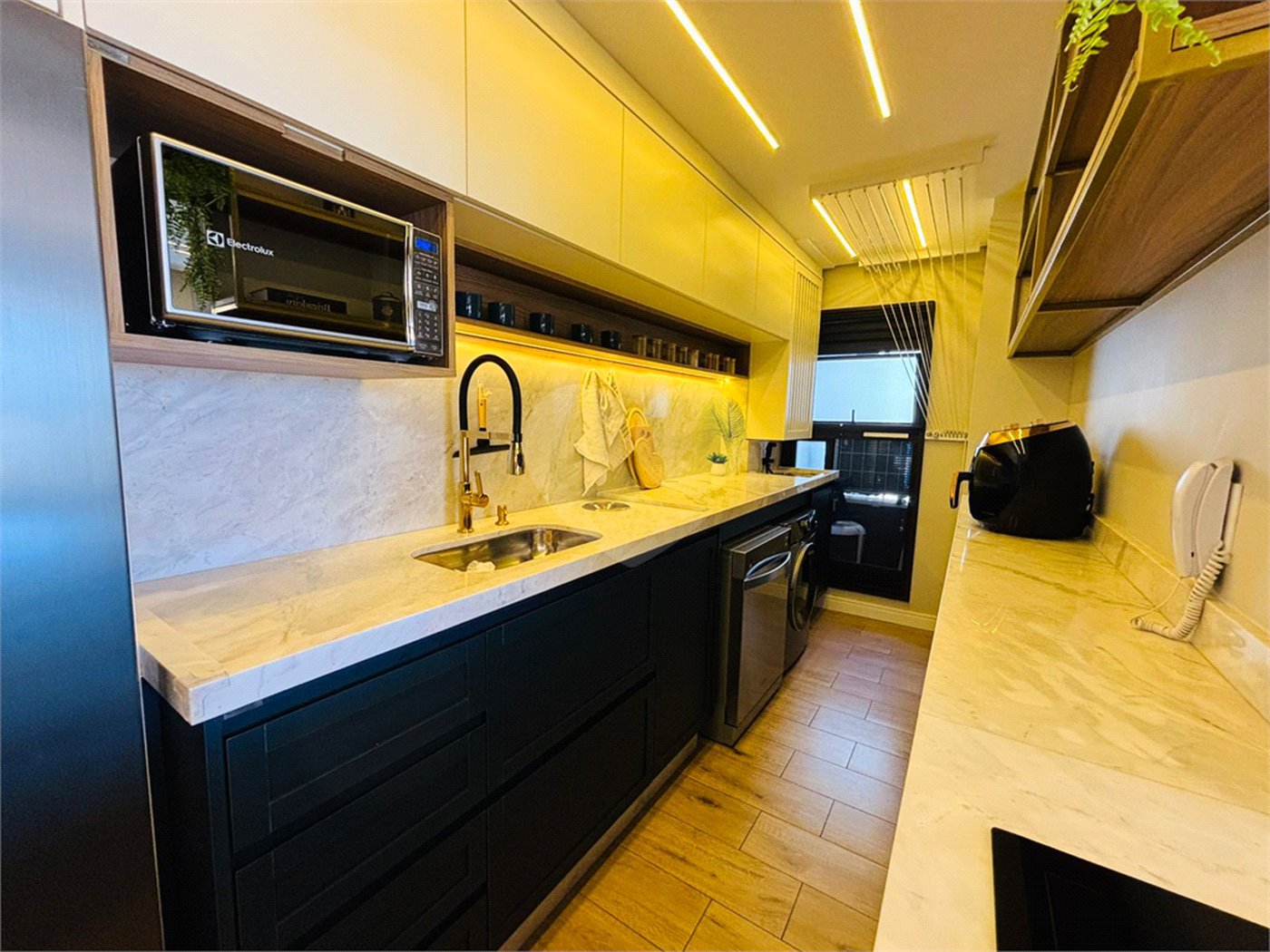 Apartamento à venda com 2 quartos, sendo 1 suíte,  em Jardim Piratininga, Sorocaba, SP