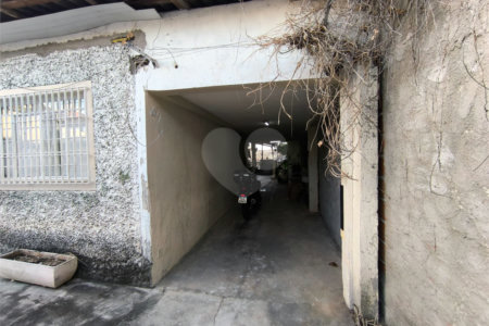 Casa à venda com 3 quartos, sendo 1 suíte, em Umarizal, São Paulo, SP