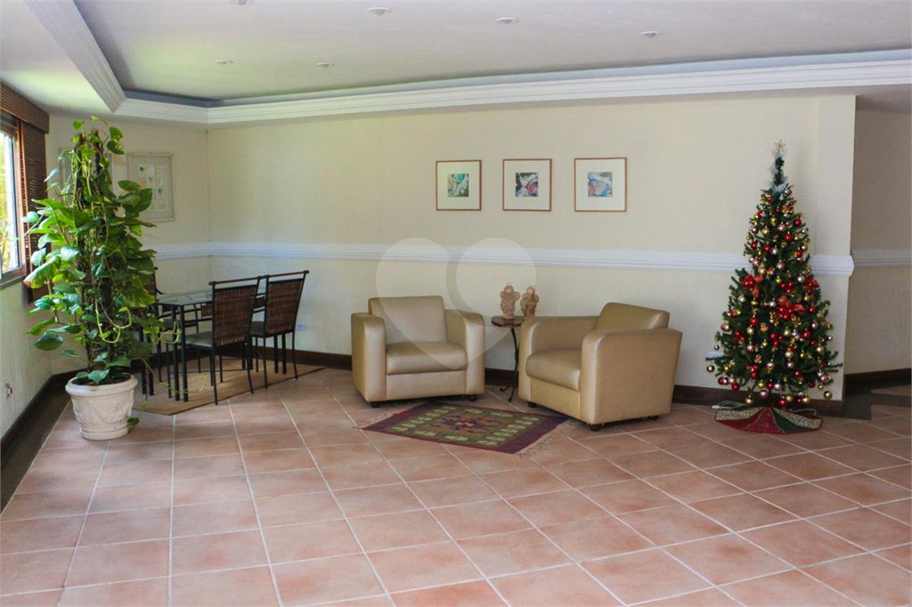 Apartamento à venda com 3 quartos, sendo 1 suíte, em Vila Gomes, São Paulo, SP