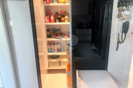 Apartamento à venda com 3 suítes em Vila Pompéia, São Paulo, SP