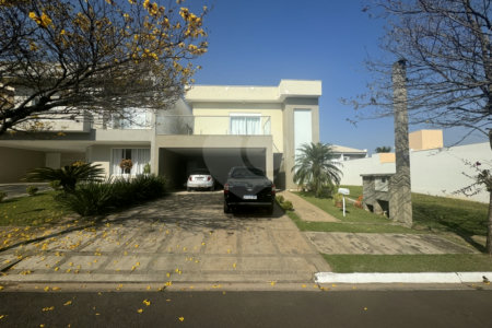 Casa à venda com 3 suítes no condomínio Lago da Serra, Araçoiaba da Serra - SP
