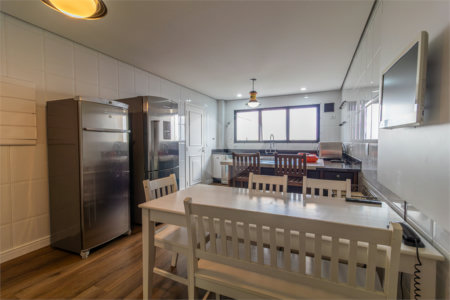 Apartamento à venda com 4 suítes em Jardim Marajoara, São Paulo, SP