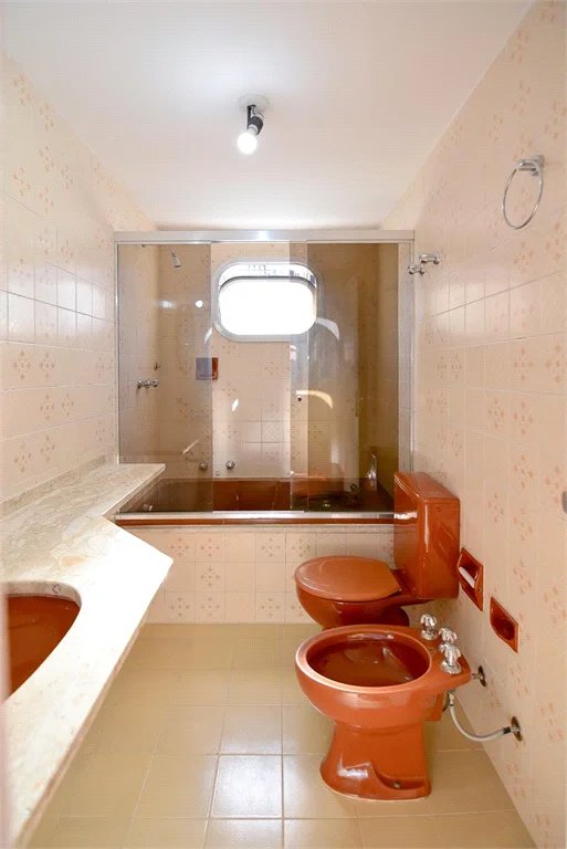 Apartamento à venda com 4 quartos, sendo 2 suítes, em Brooklin Paulista, São Paulo, SP