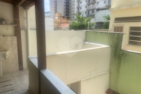 Casa de Vila à venda com 4 quartos em Grajaú, Rio de Janeiro, RJ