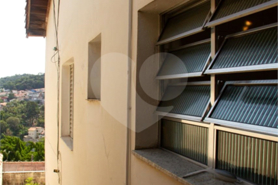 Casa Térrea à venda com 3 quartos, sendo 1 suíte, em Vila Irmãos Arnoni, São Paulo, SP