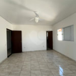 Casa à venda com 4 quartos, sendo 2 suítes, em Nova Cerejeira, Atibaia, SP